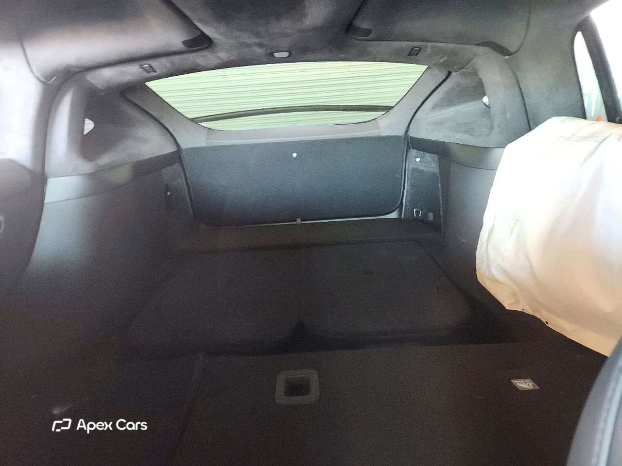 Tesla Model X 2024