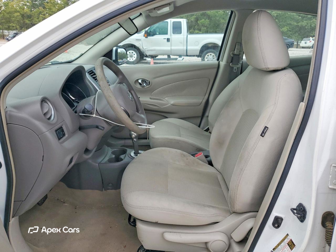 Nissan Versa 2014