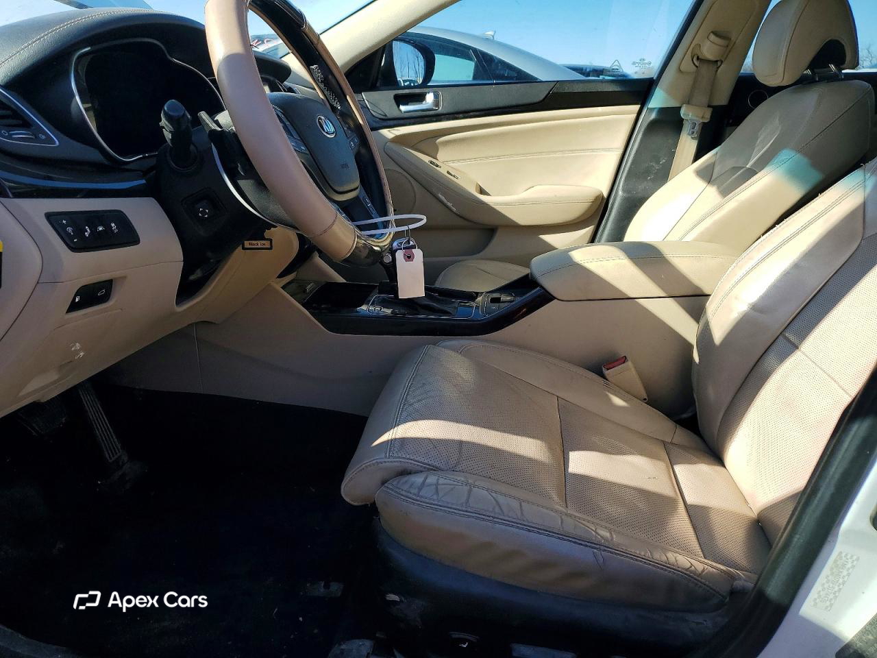 Kia Cadenza 2015
