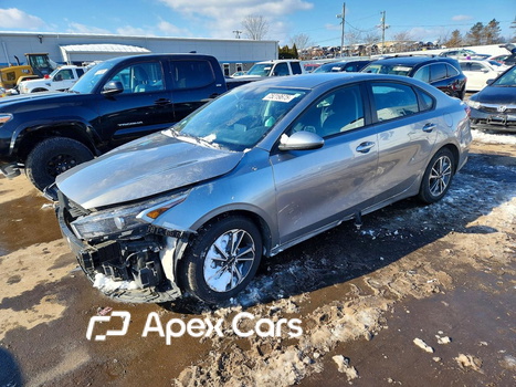 Kia Forte 2023 - Image 1 of 13