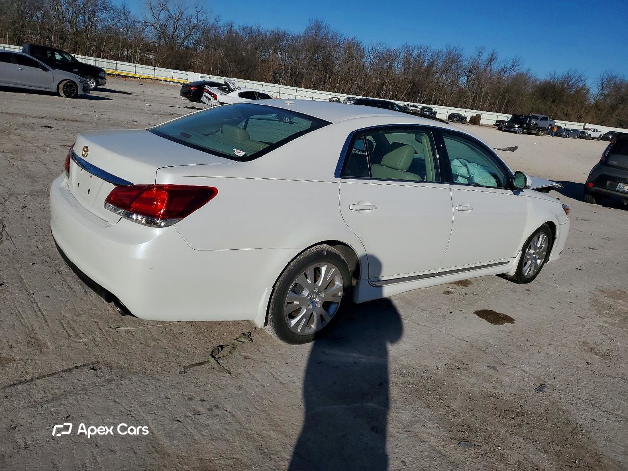 Toyota Avalon 2011