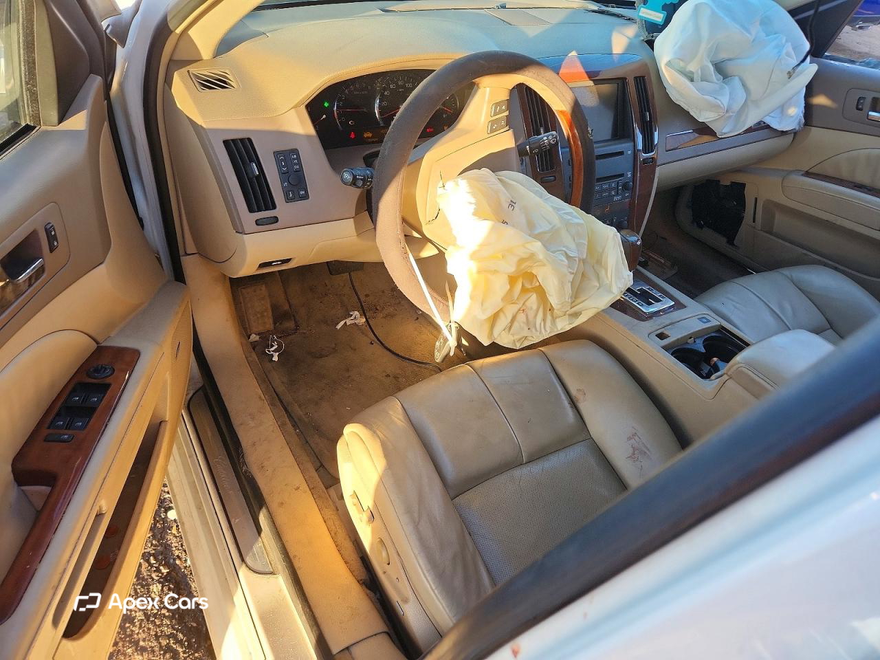 Cadillac STS 2005