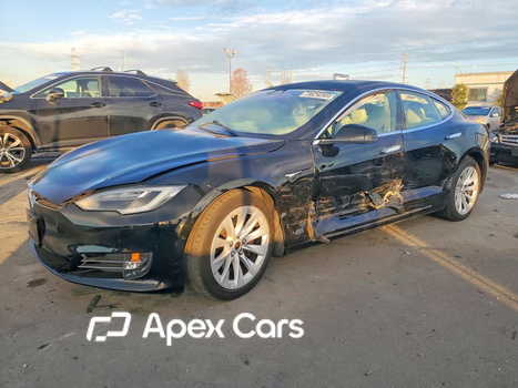 Tesla Model S 2018 - Image 1 of 13