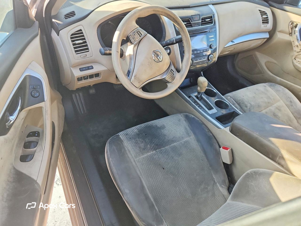 Nissan Altima 2015