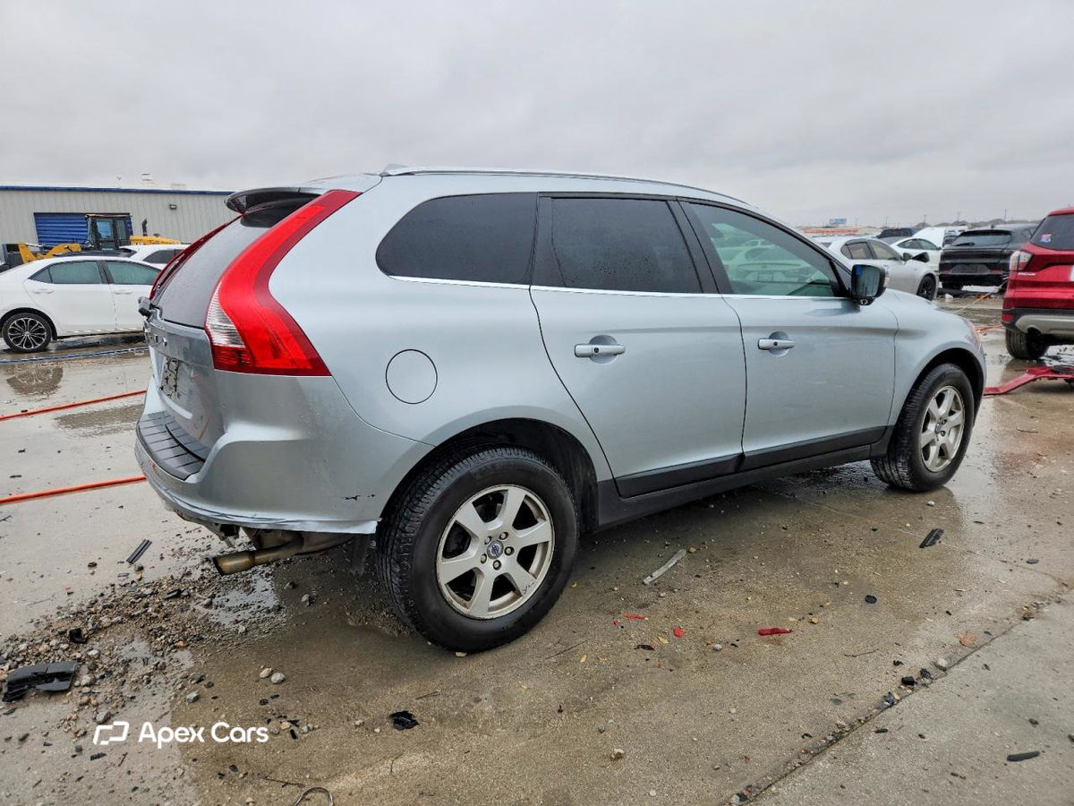 Volvo XC60 2011