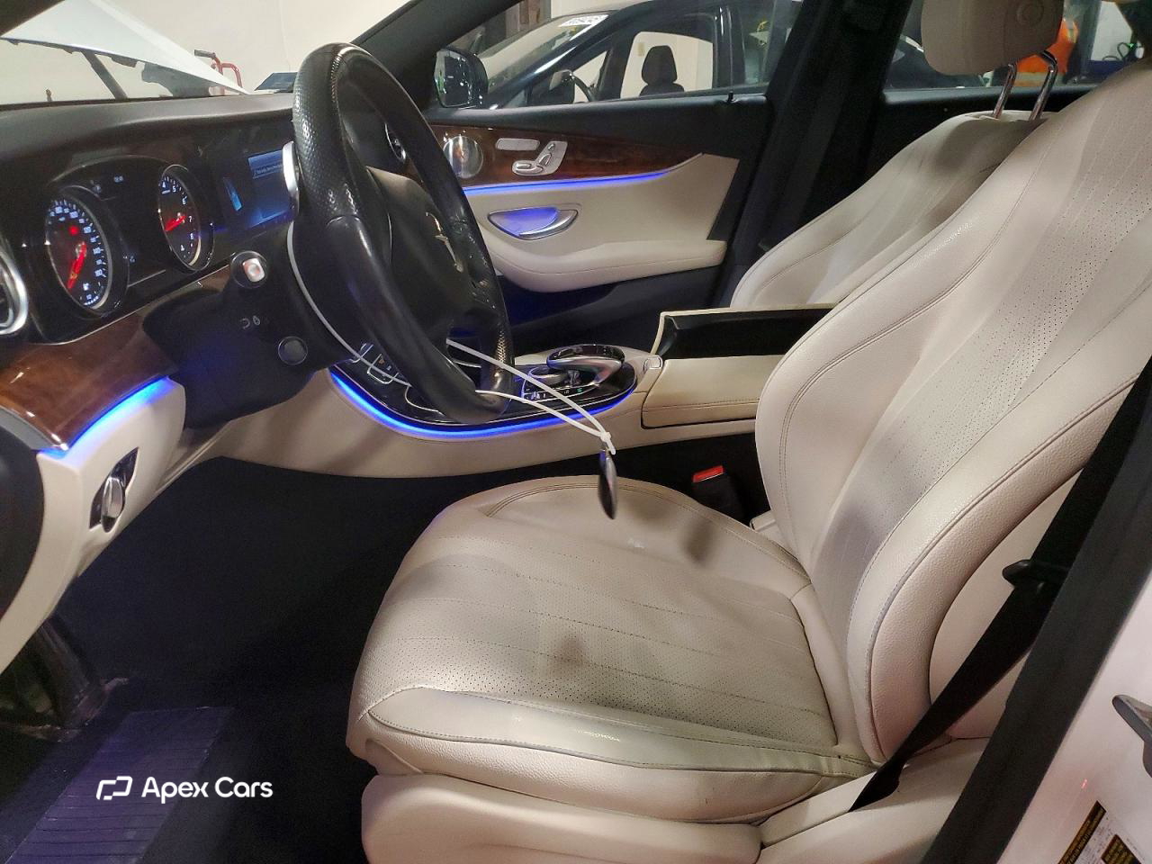 Mercedes-Benz  2017