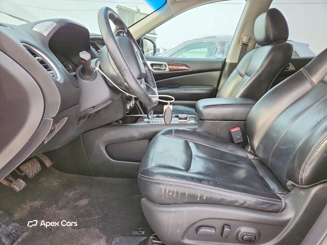 Nissan Pathfinder 2015