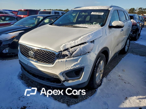 Kia Sorento 2016 - Image 1 of 13