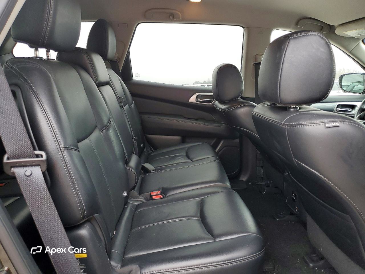 Nissan Pathfinder 2017