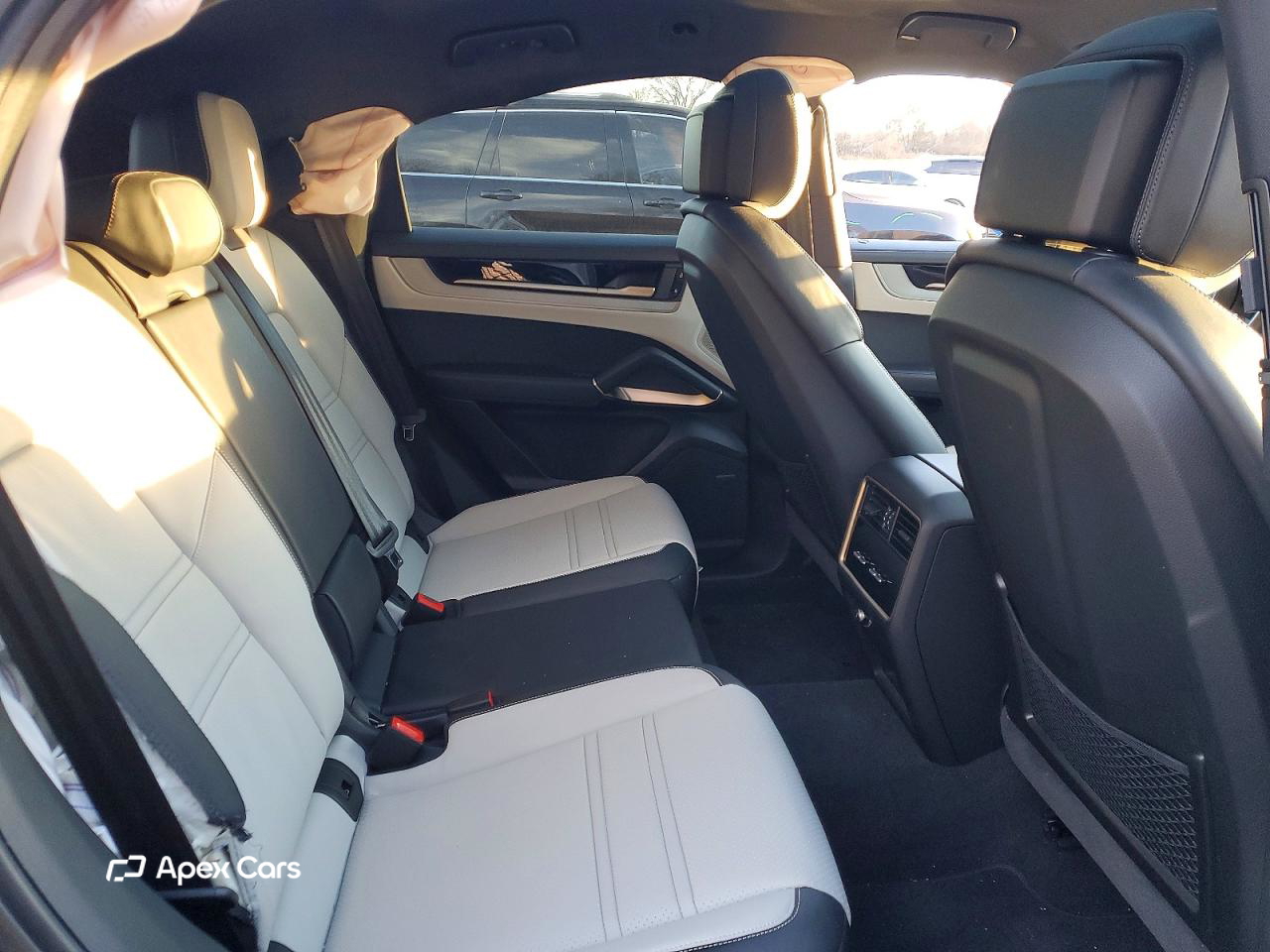 Porsche Cayenne 2025