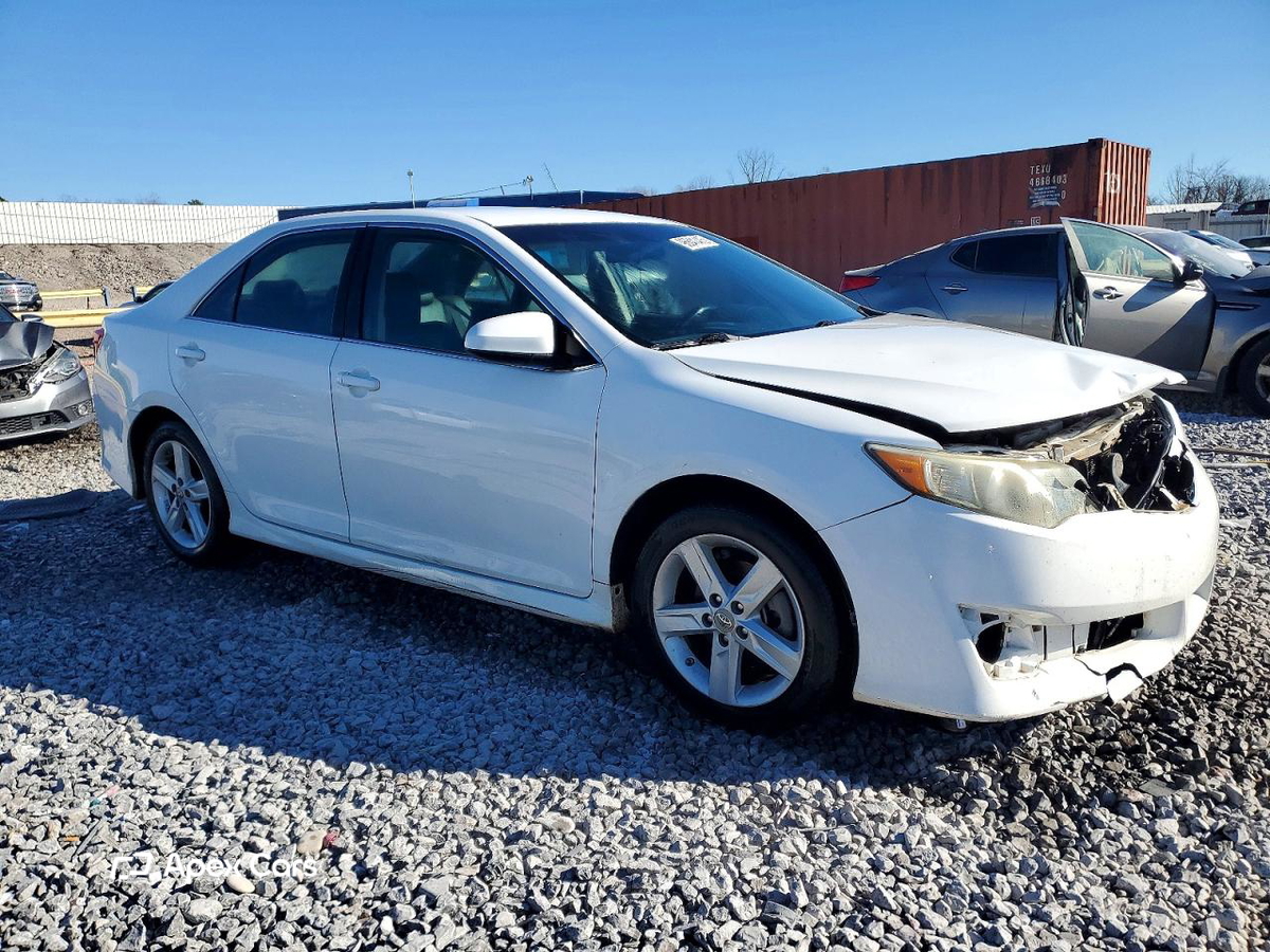 Toyota Camry 2012