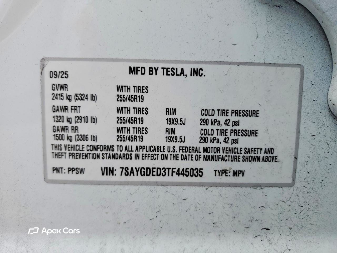 Tesla Model Y 2026