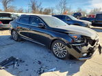Kia Cadenza 2017
