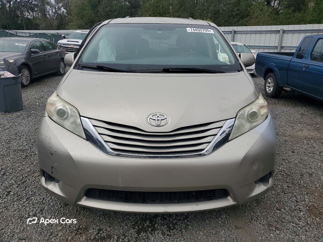 Toyota Sienna 2017