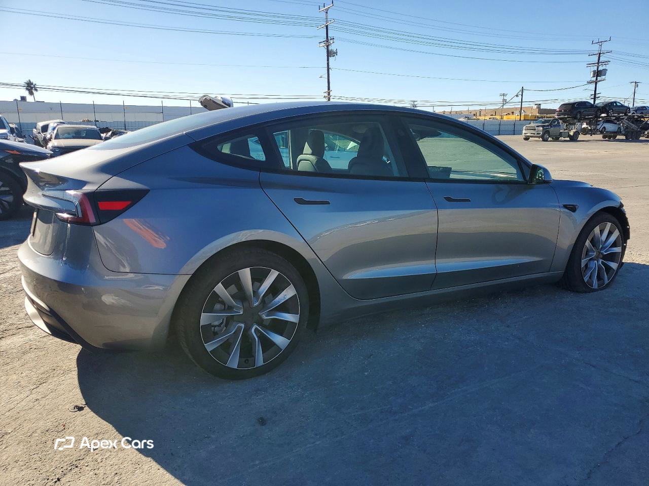 Tesla Model 3 2024