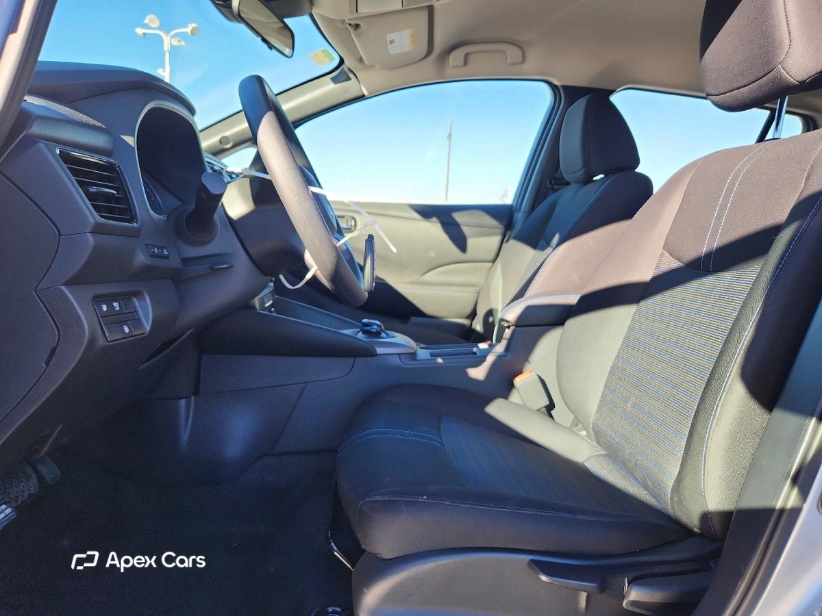 Nissan Leaf 2025