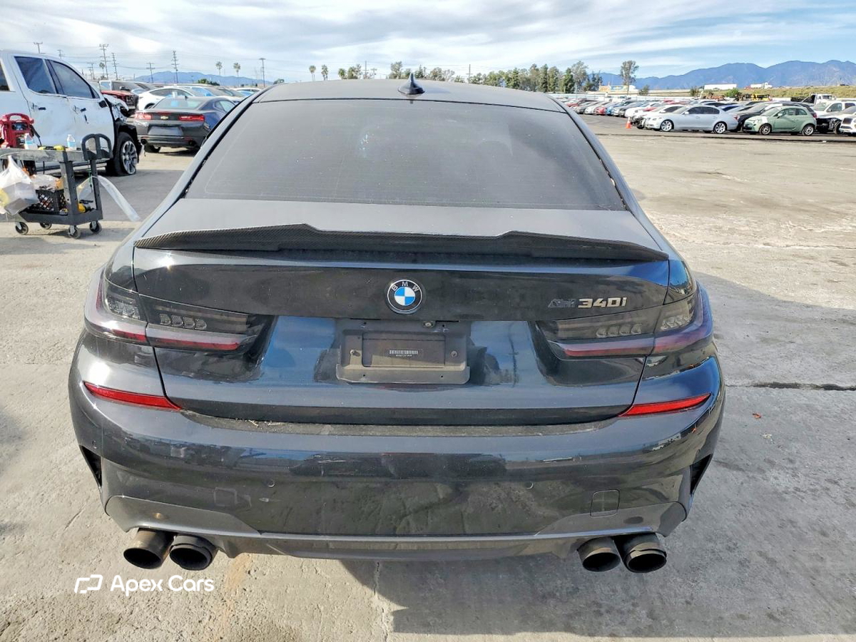 BMW Series 3 2020