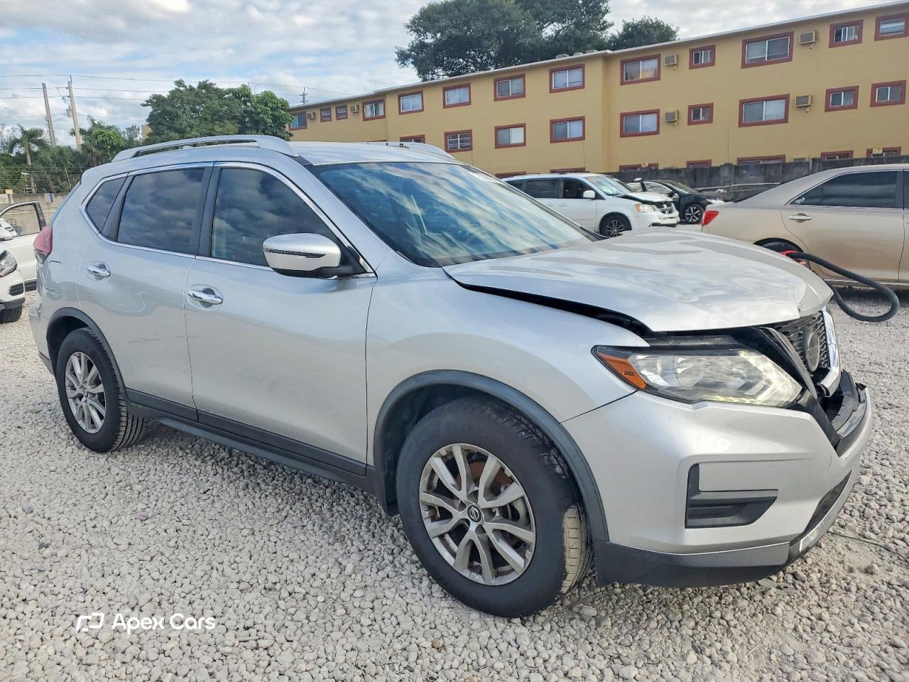 Nissan Rogue 2020