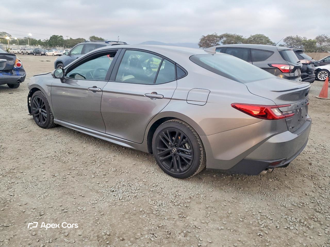 Toyota Camry 2025