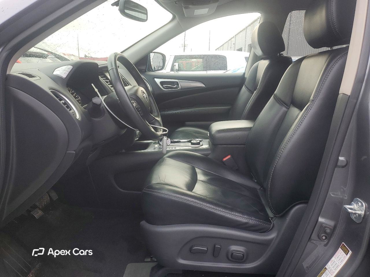 Nissan Pathfinder 2018
