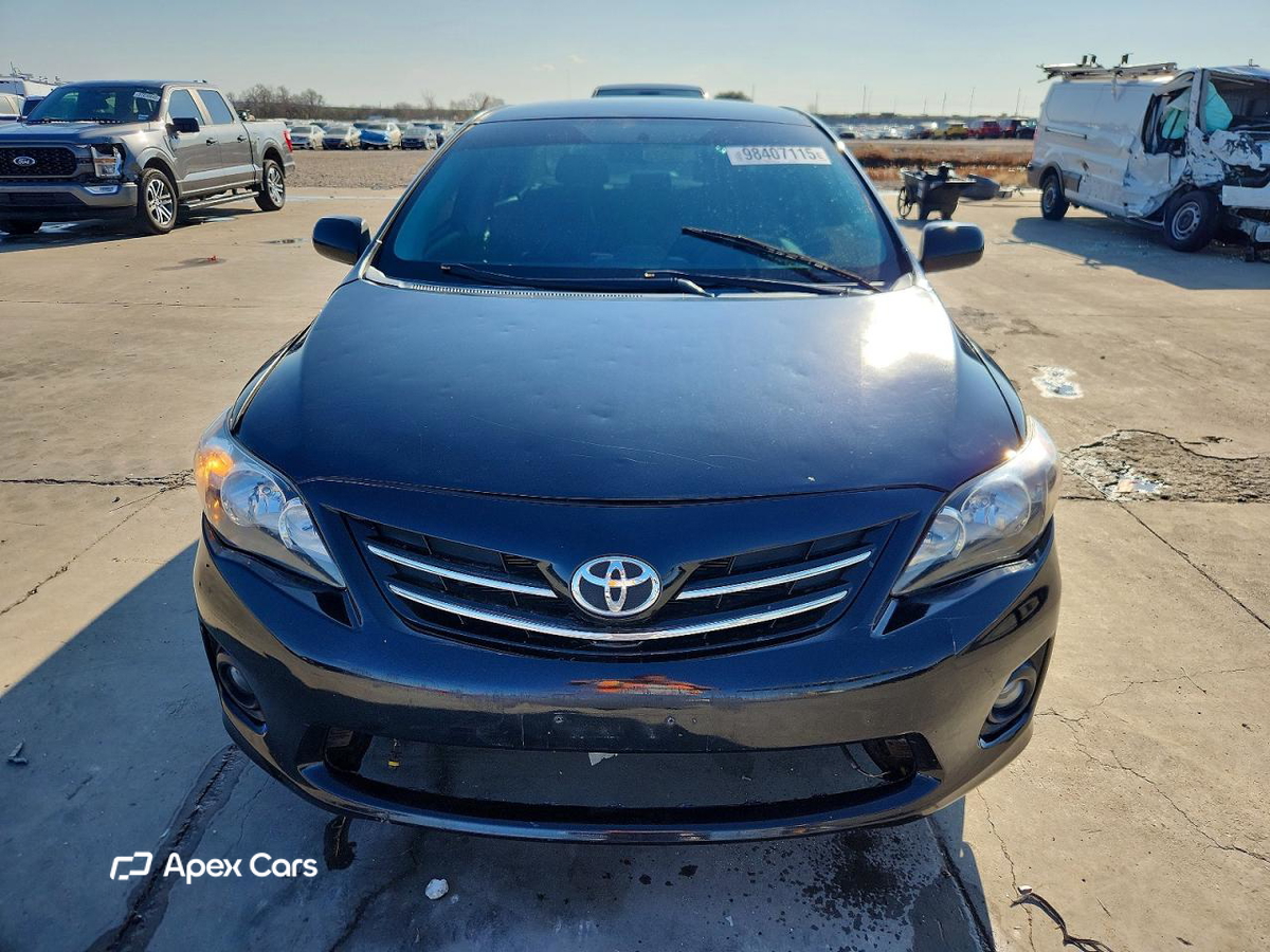 Toyota Corolla 2013