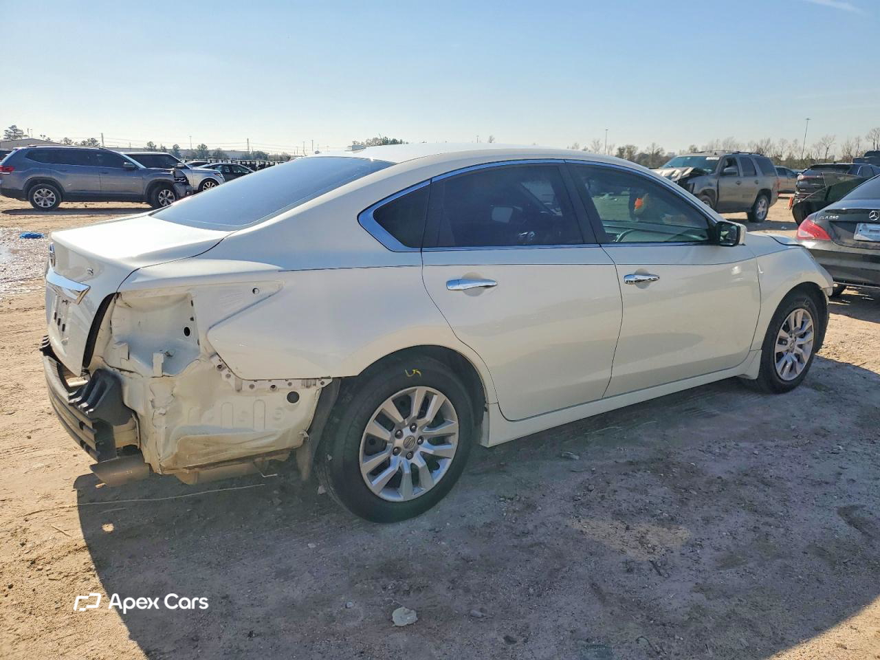 Nissan Altima 2015