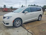 Chrysler Pacifica 2017