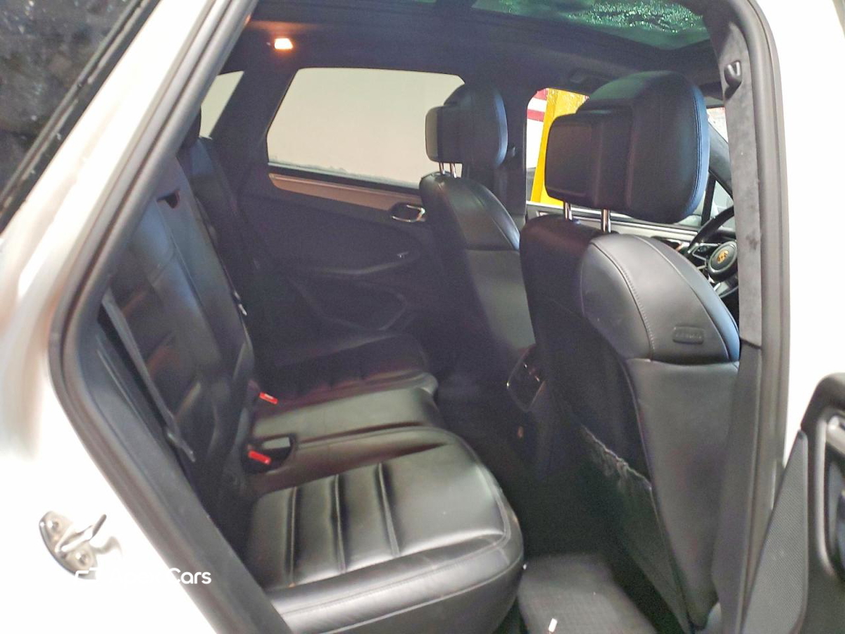 Porsche Macan 2016