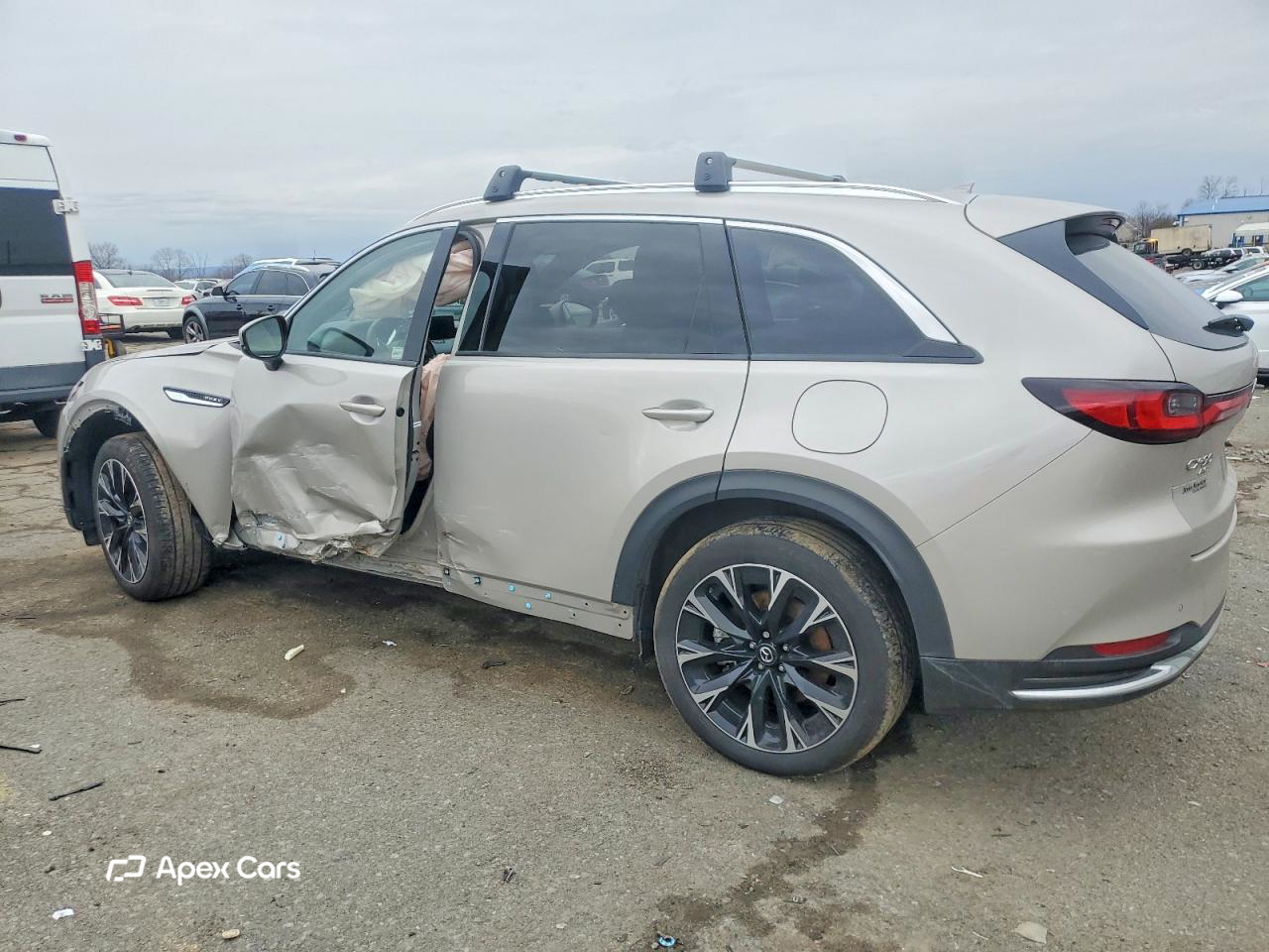 Mazda CX-90 2025