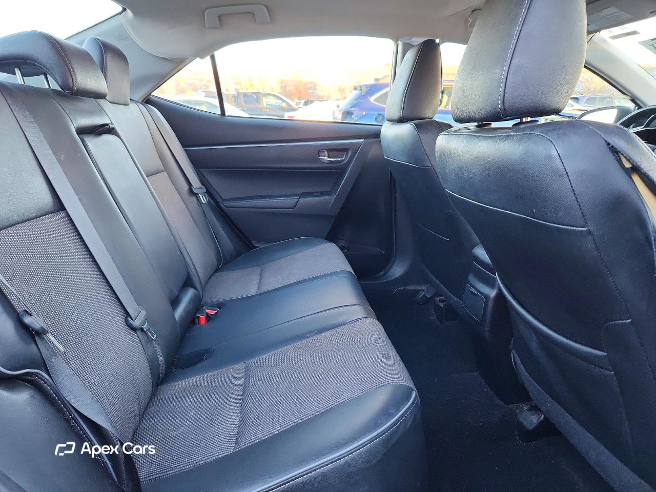 Toyota Corolla 2015