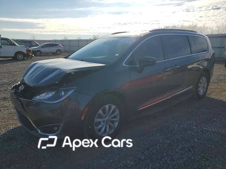 Chrysler Pacifica 2017 - Zdjęcie 1 z 14