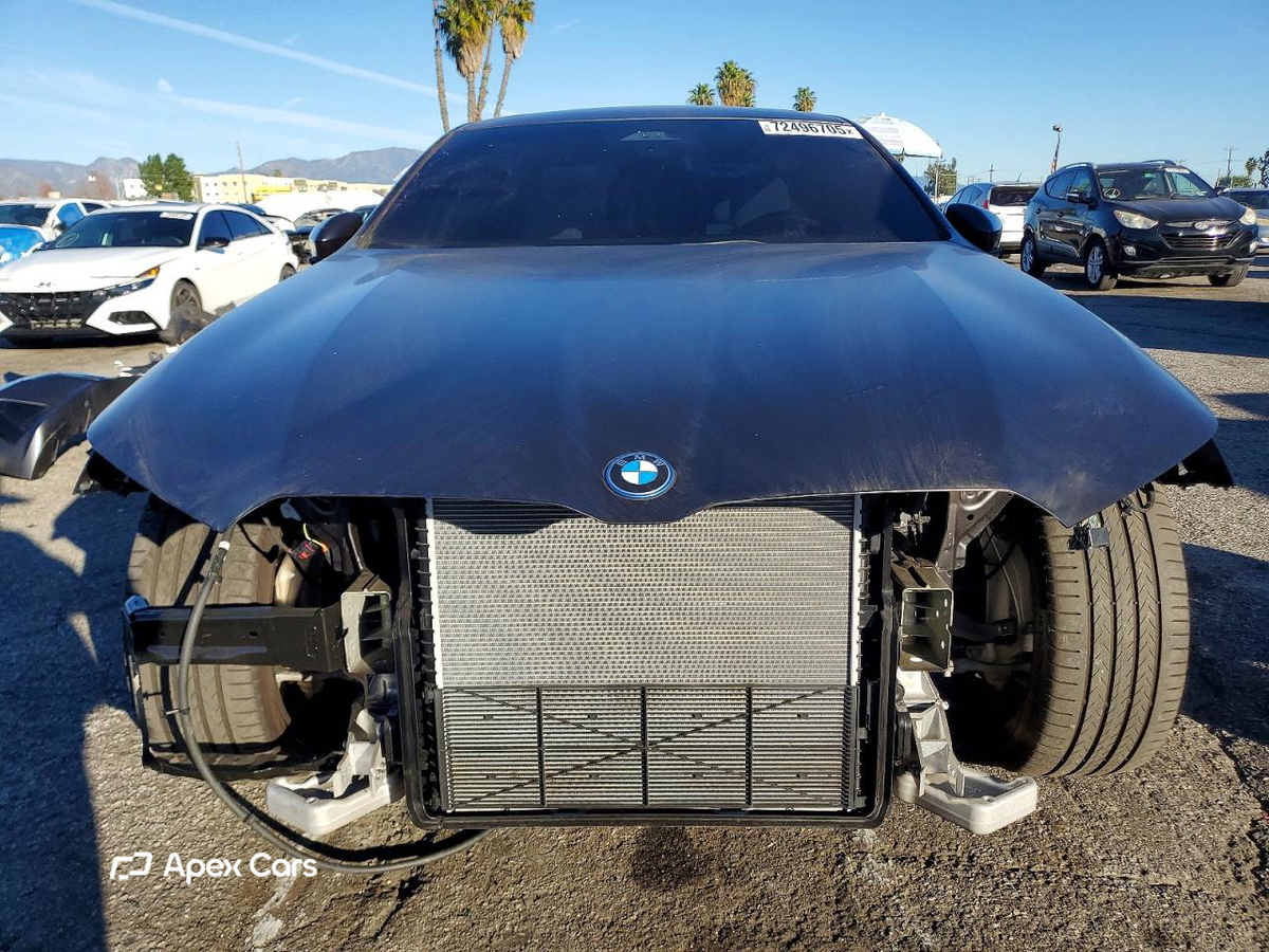 BMW i5 2025