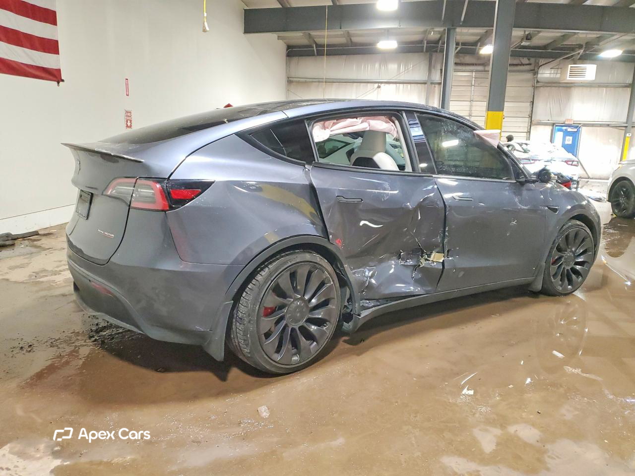 Tesla Model Y 2023