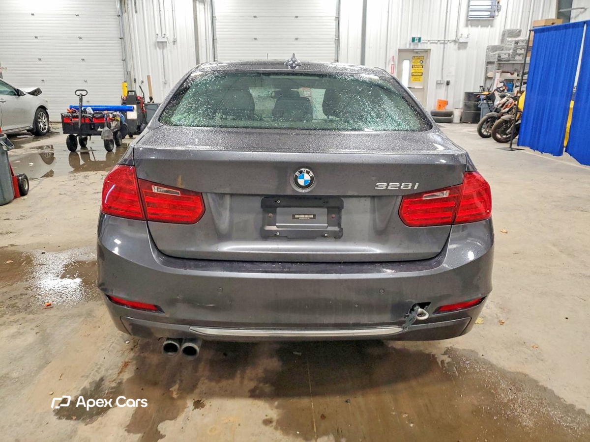 BMW Series 3 2012