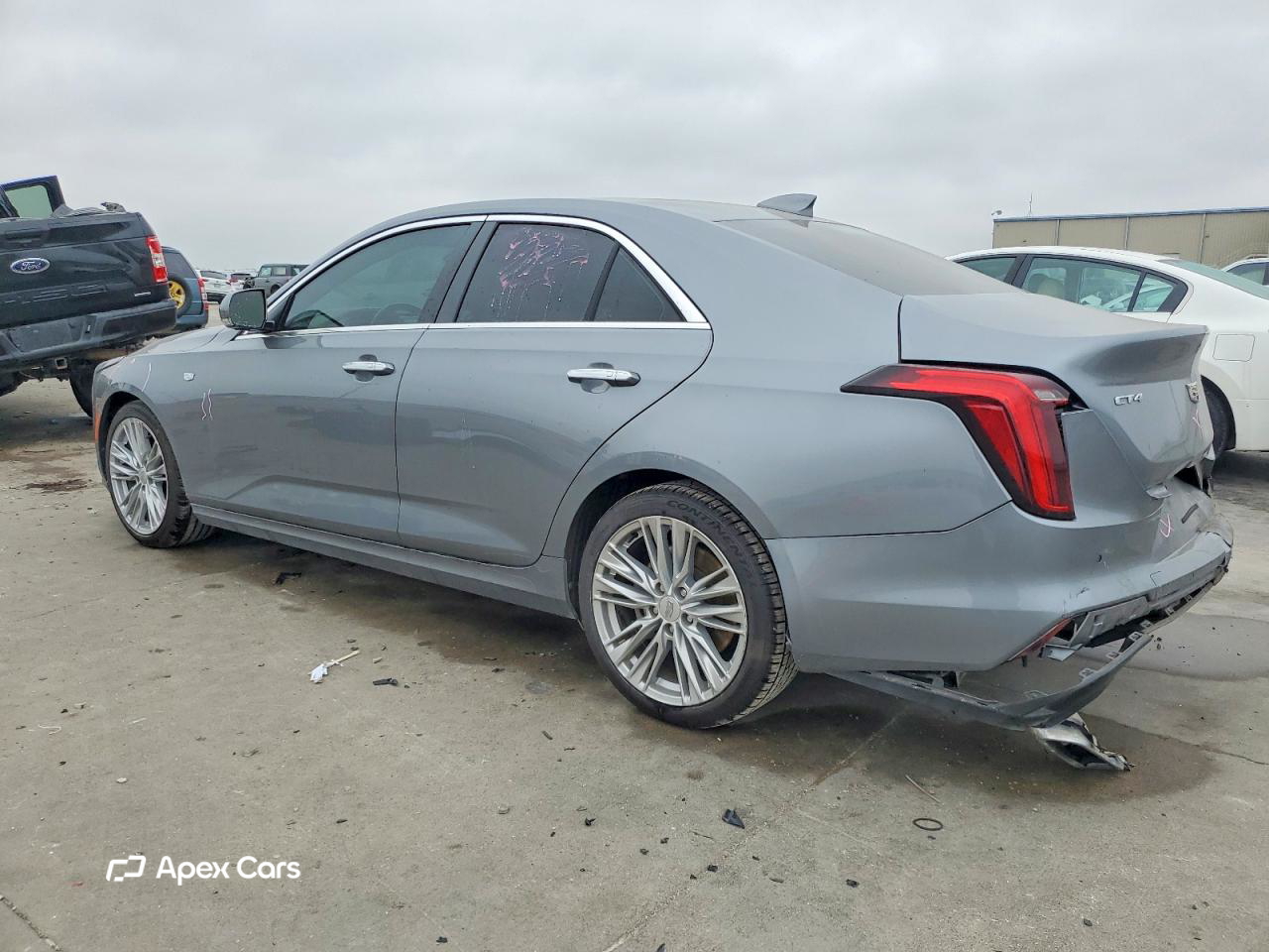 Cadillac CT4 2021