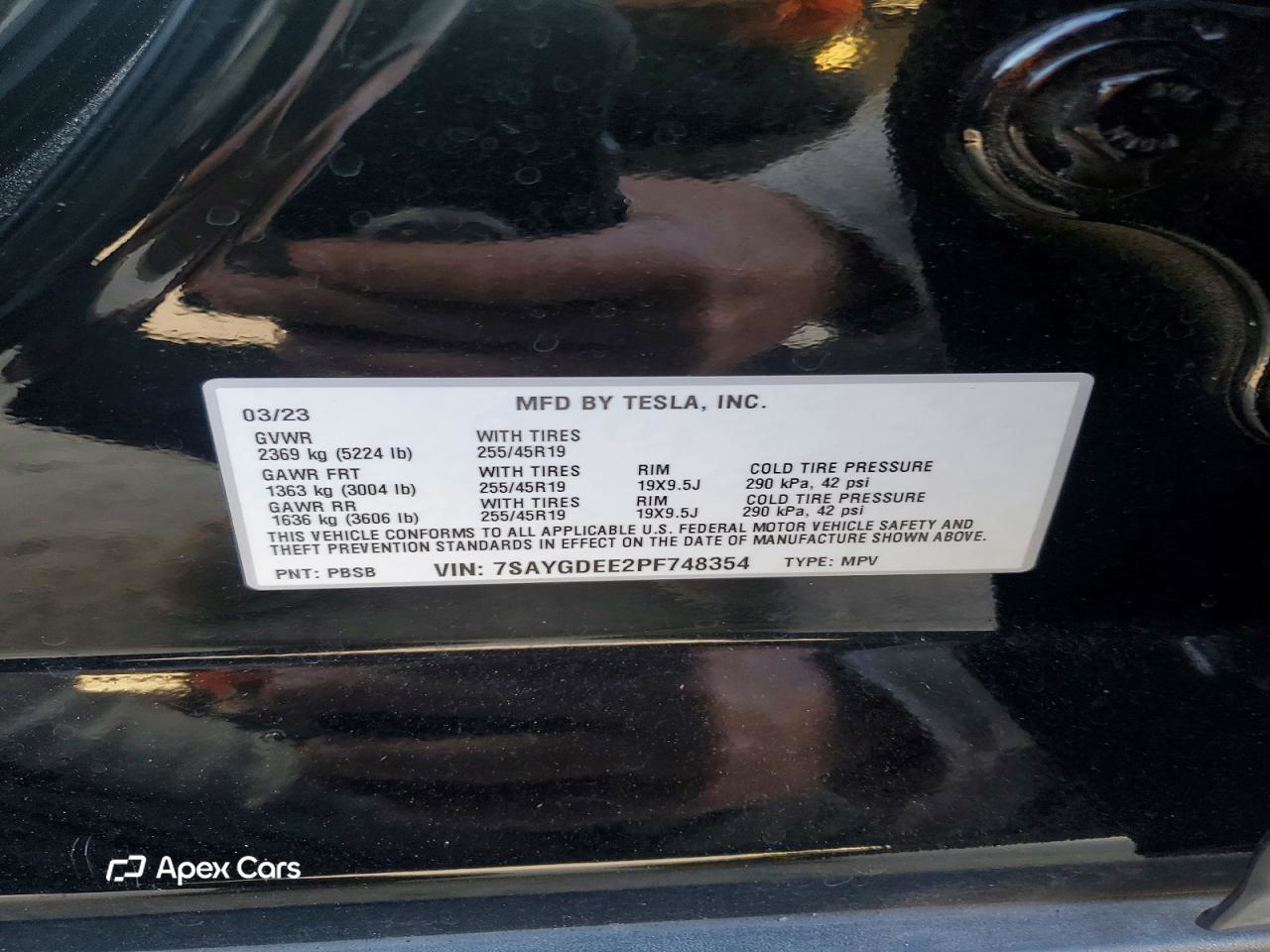 Tesla Model Y 2023