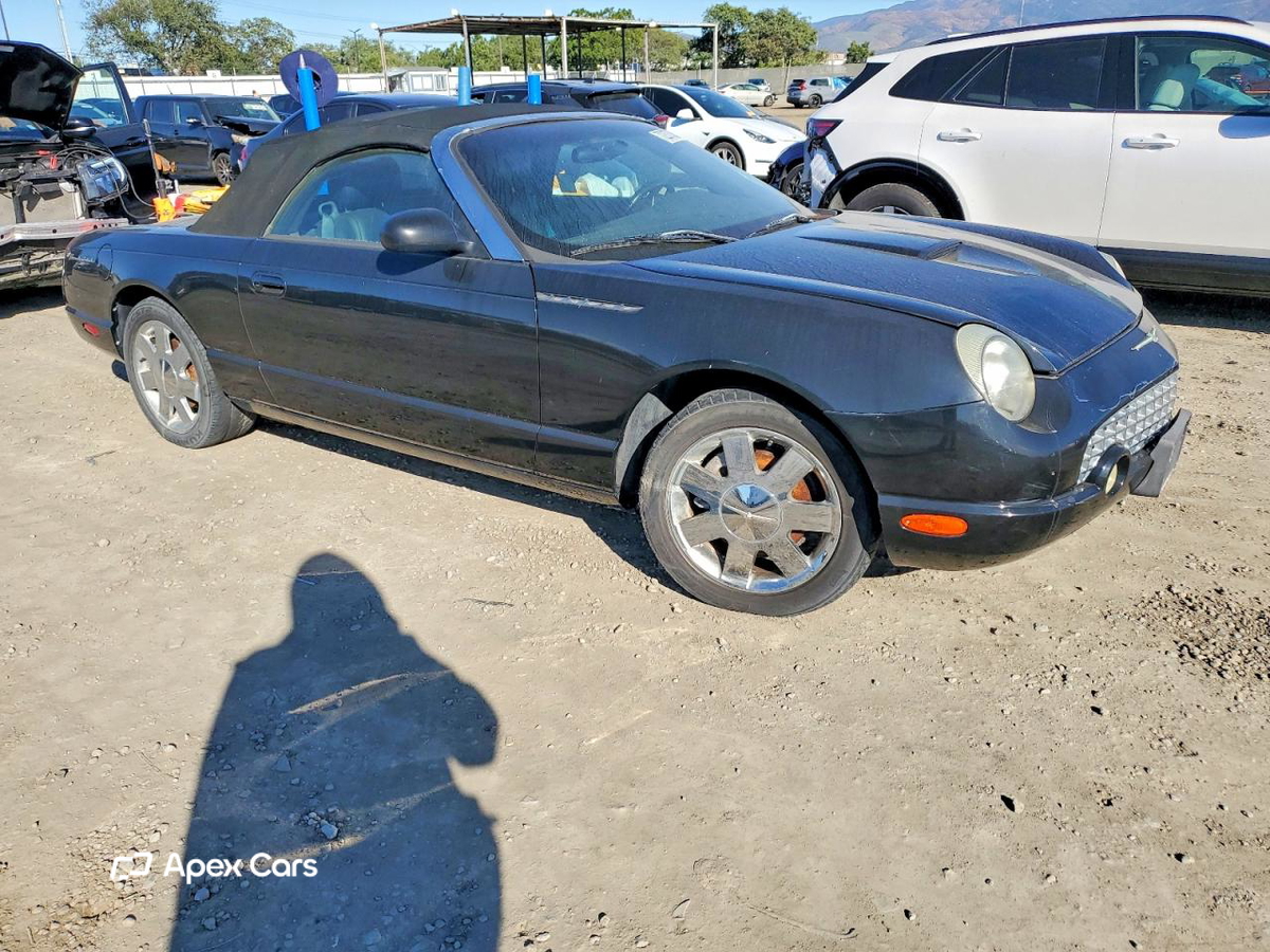 Ford Thunderbird 2002