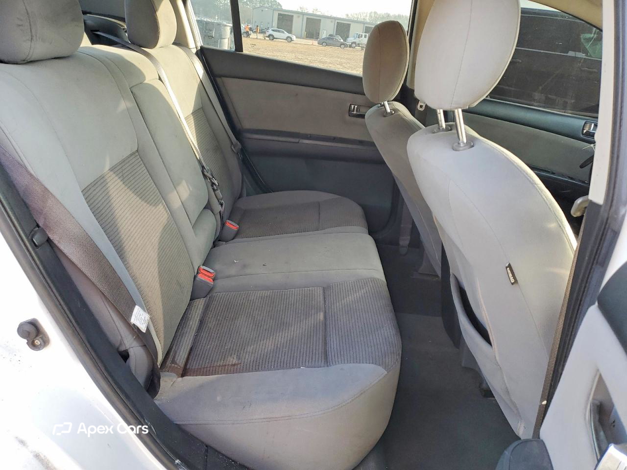 Nissan Sentra 2012
