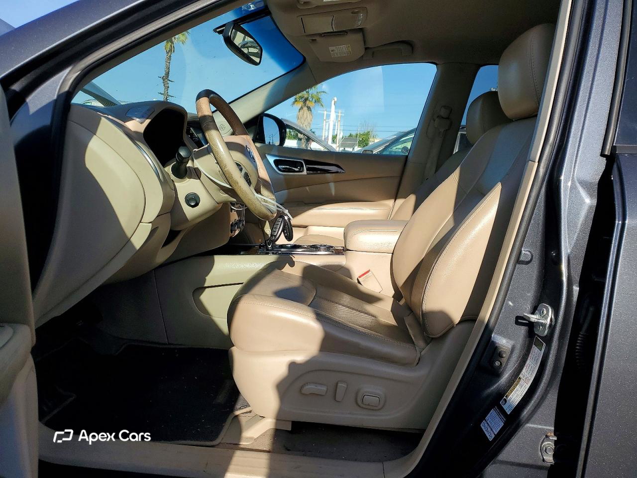 Nissan Pathfinder 2014