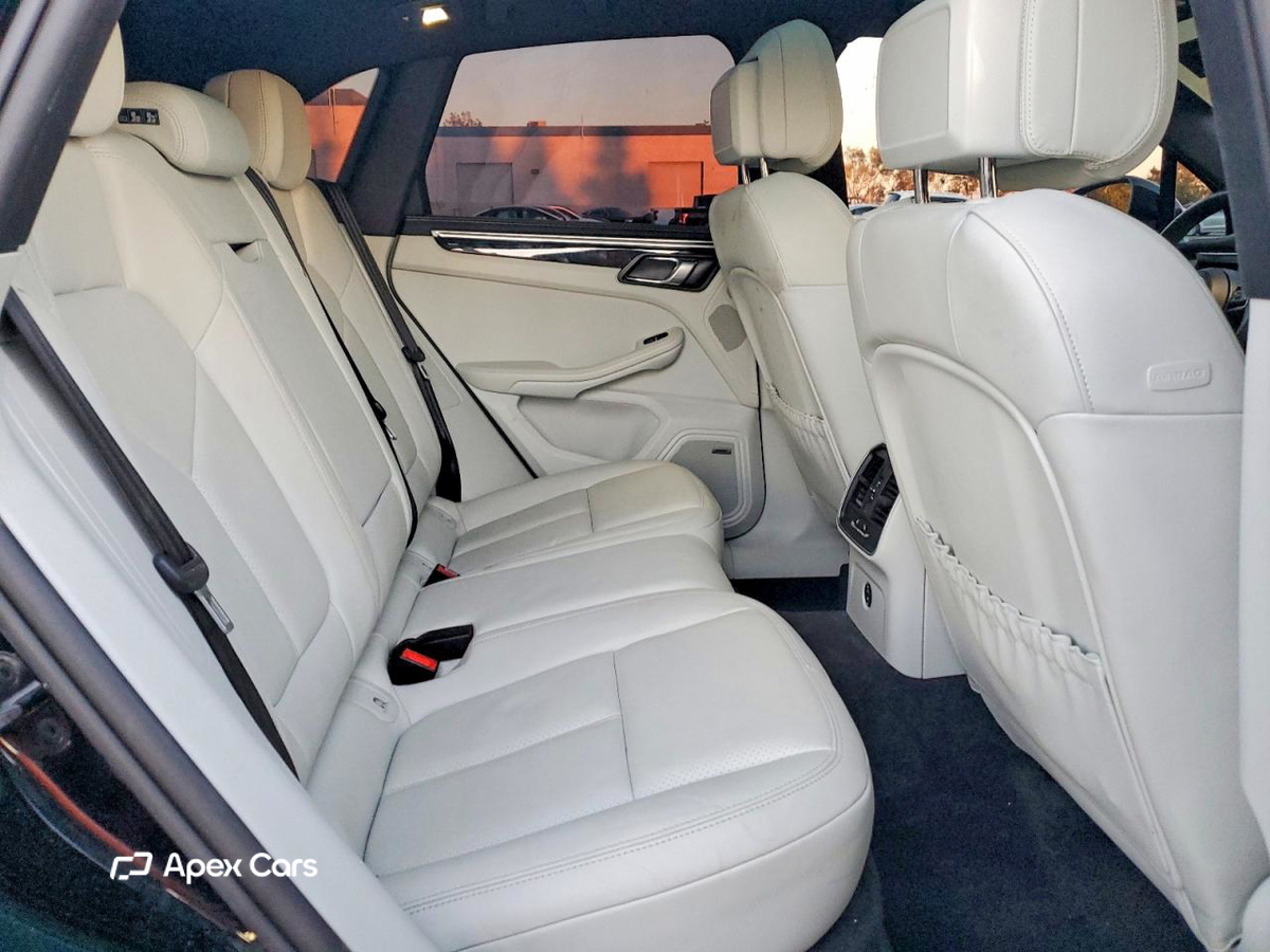 Porsche Macan 2023