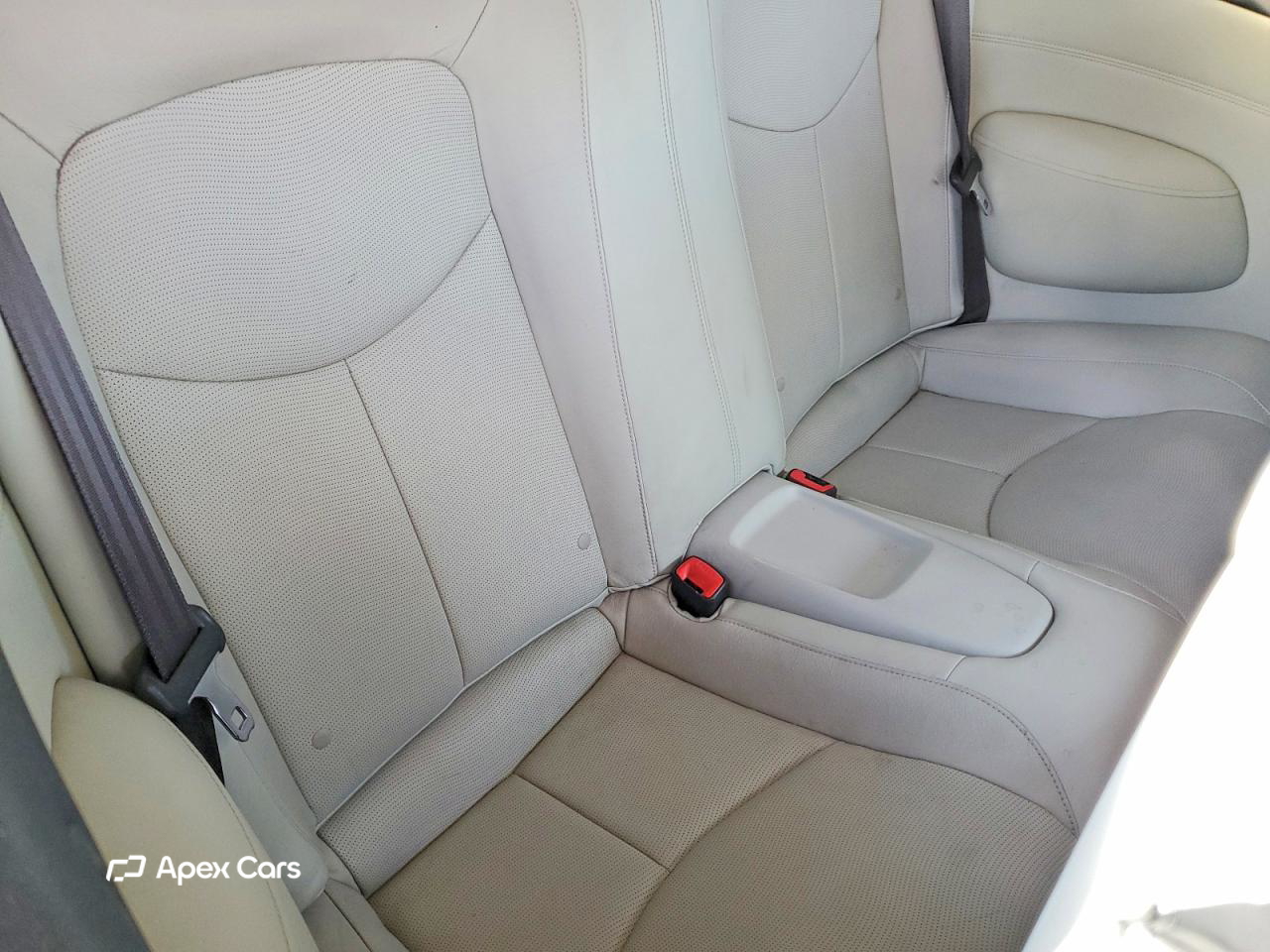 Infiniti G 2010