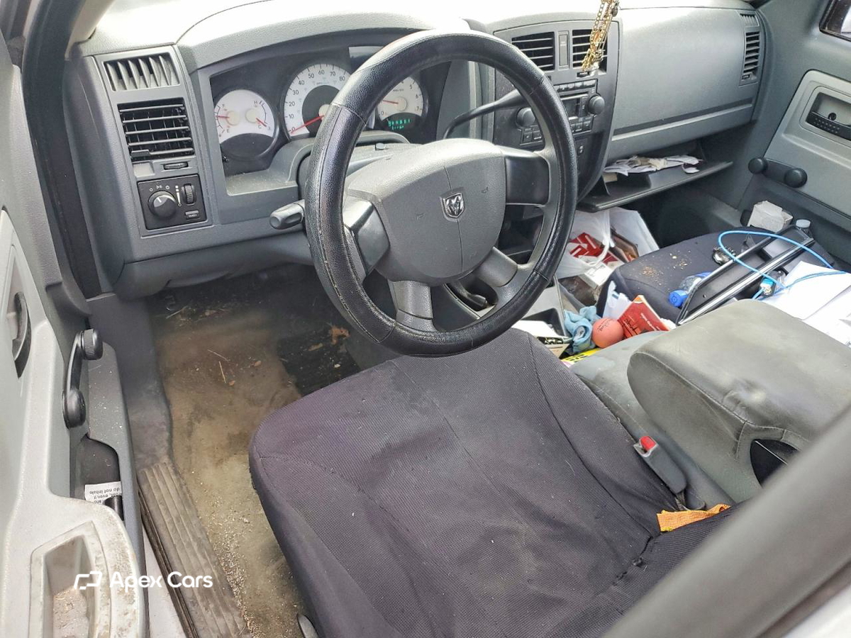 Dodge Dakota 2005