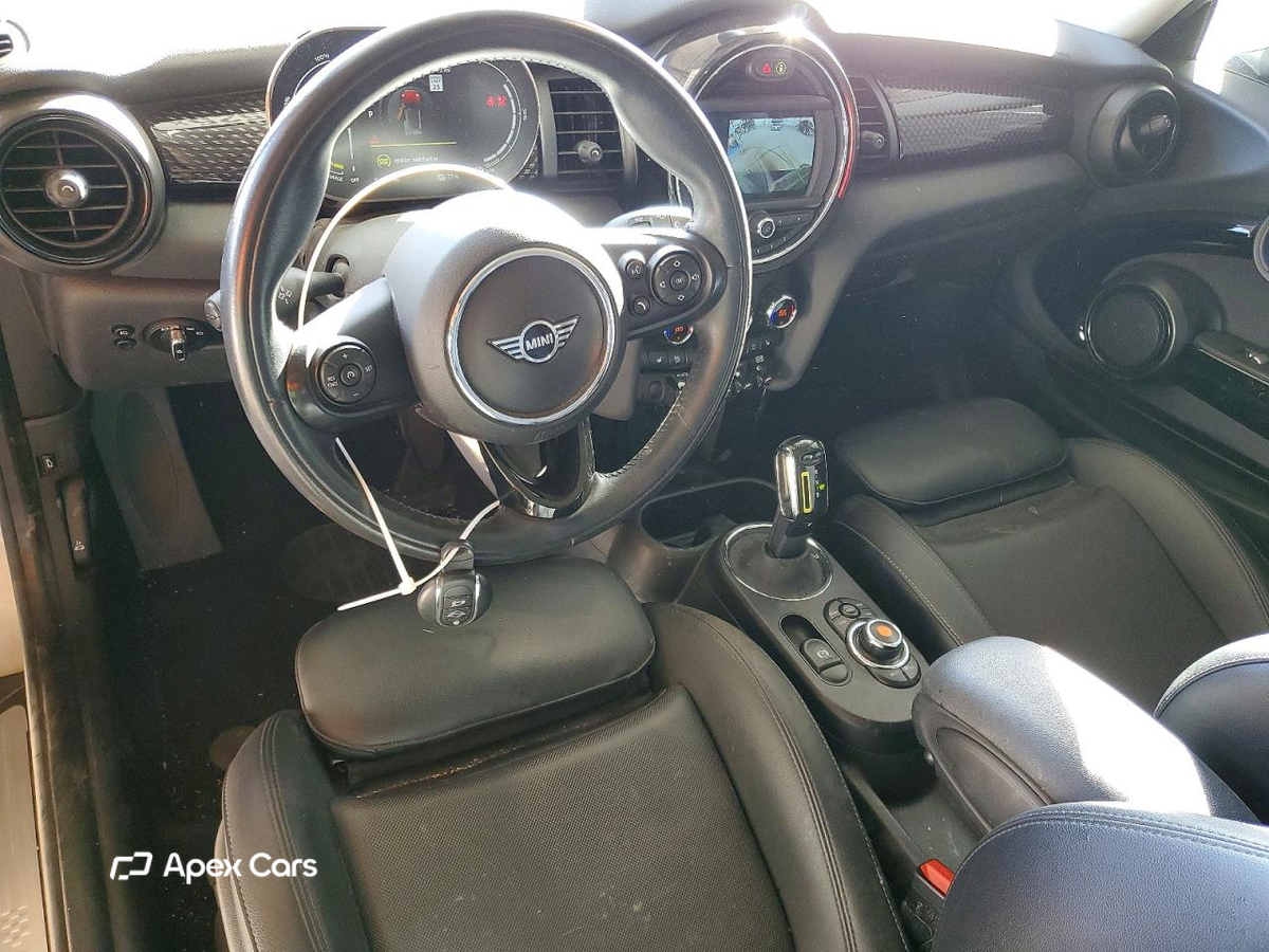 MINI Cooper 2021