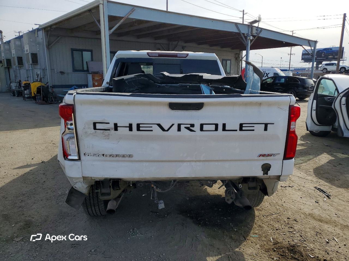 Chevrolet Silverado 2020