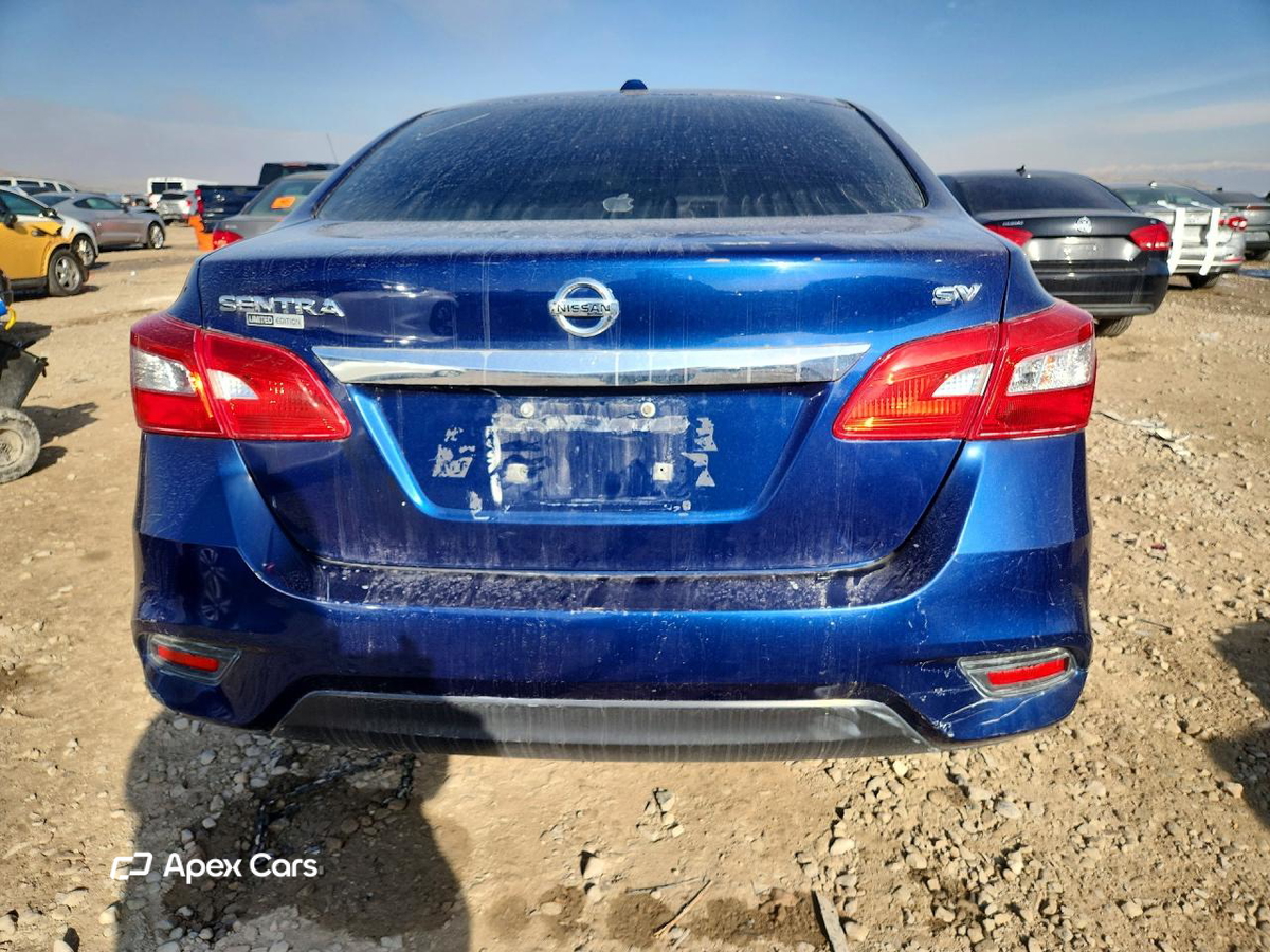 Nissan Sentra 2018