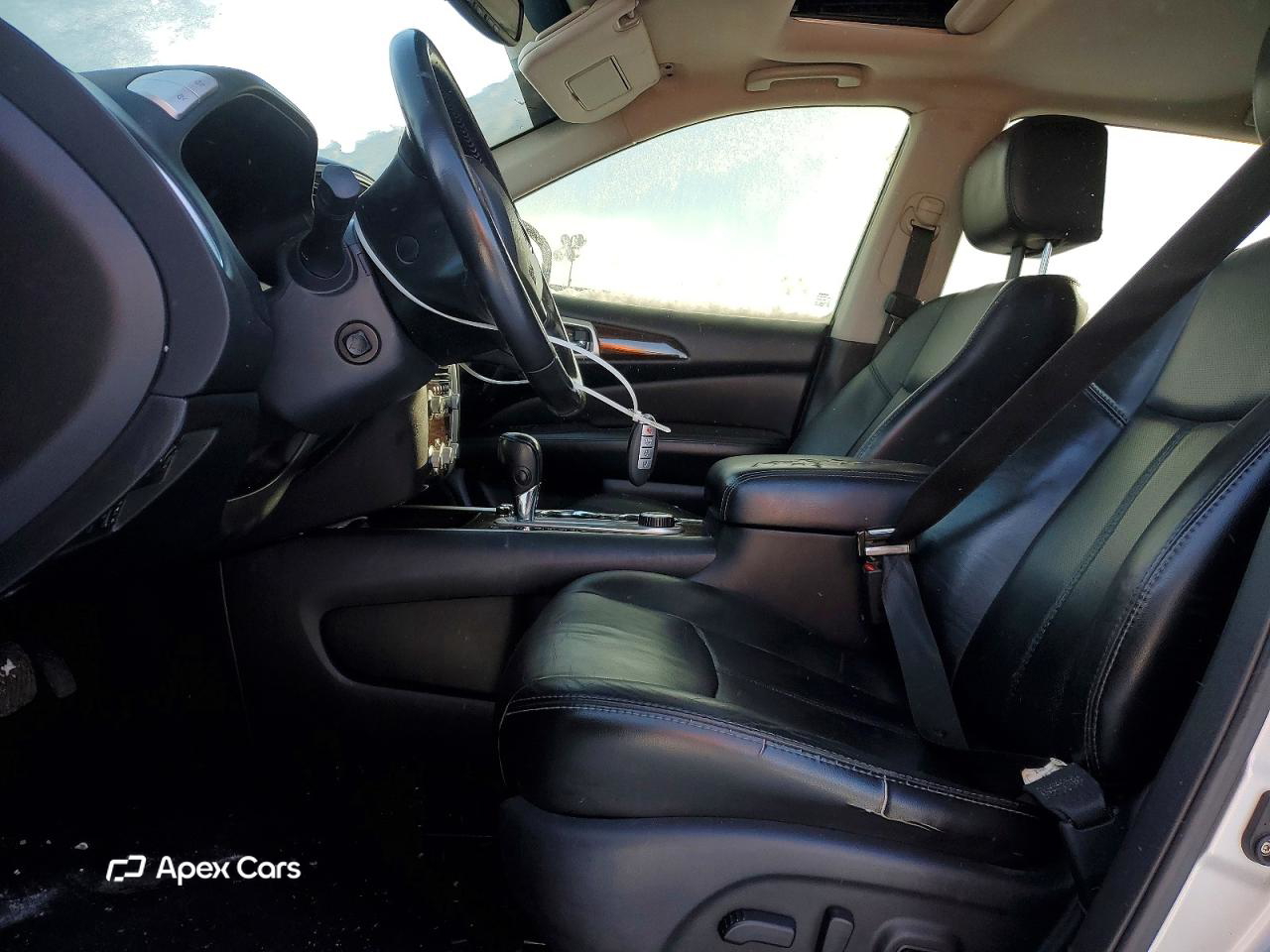 Nissan Pathfinder 2014