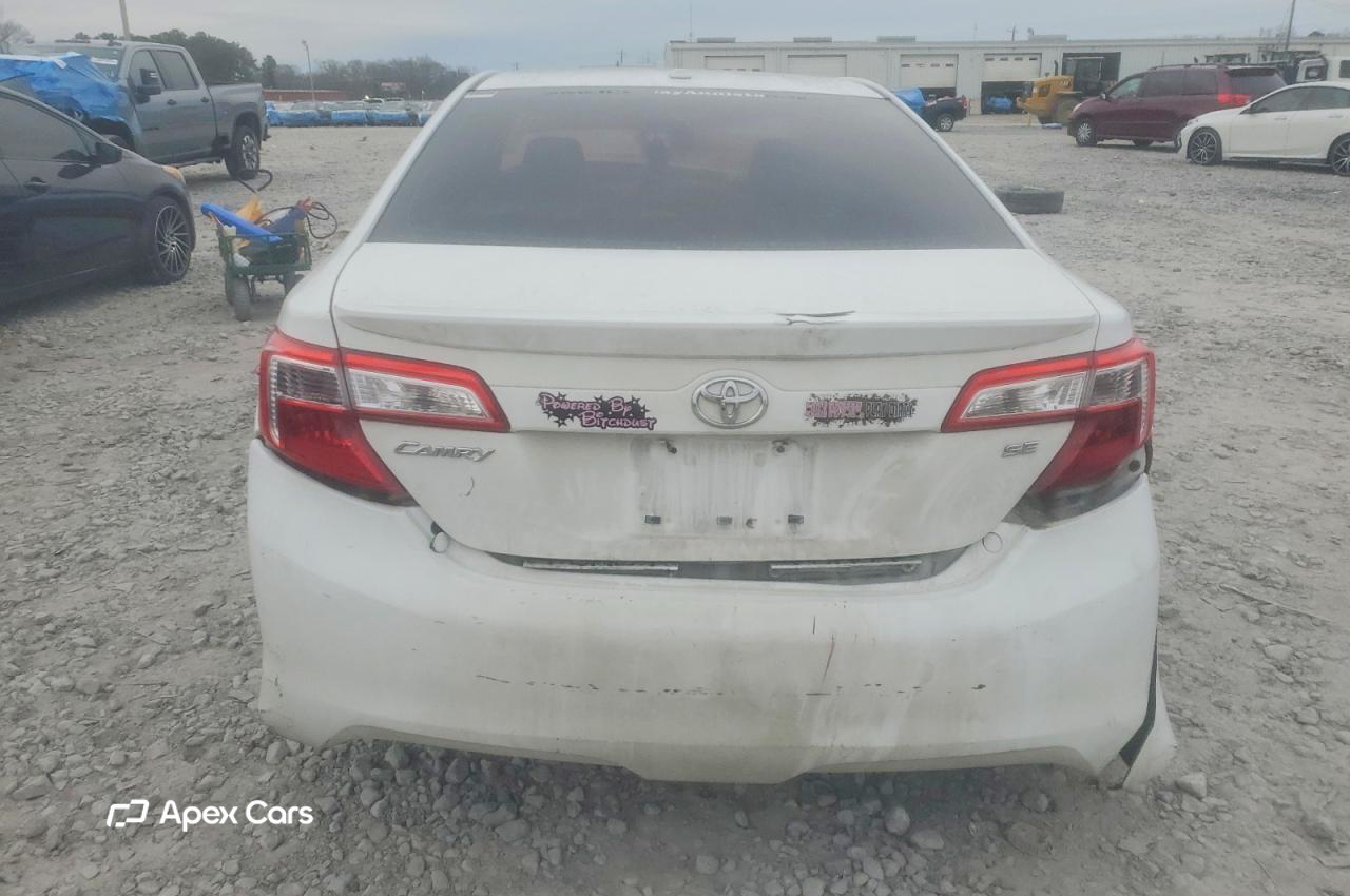 Toyota Camry 2012