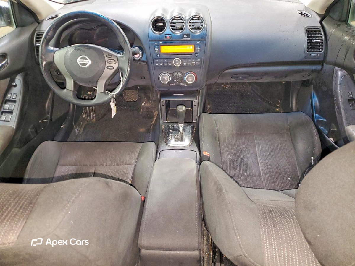 Nissan Altima 2012
