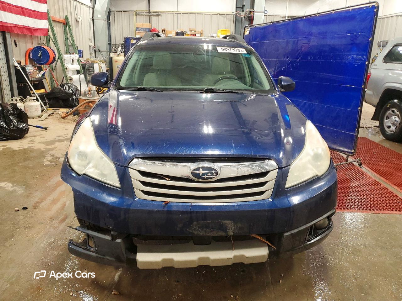 Subaru Outback 2011