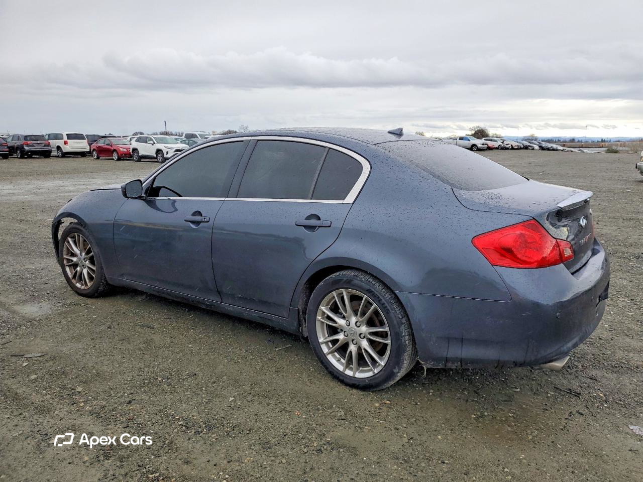 Infiniti G 2012